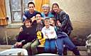 romain maman caroline quentin marie jo alexis ophelie.jpg